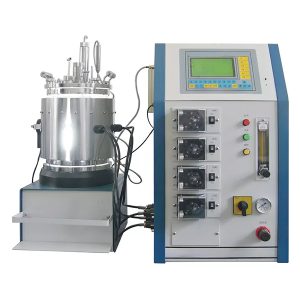 stiklinis fotobioreaktorius